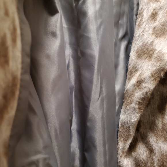 OLD NAVY XL Leopard Print Women's Coat - Picture 2 of 5